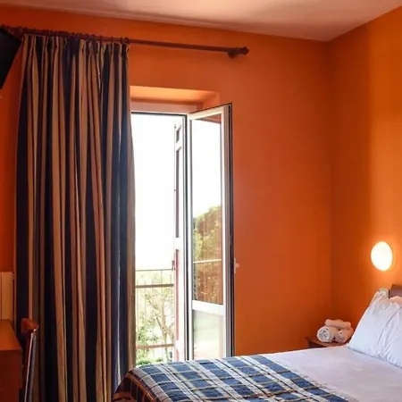 Villa La Cima Hotel 3*